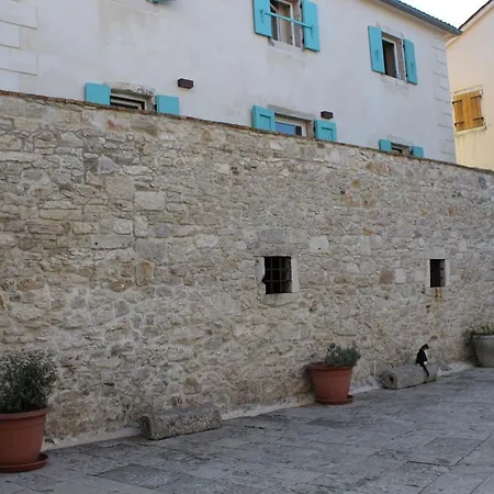 Sansego Suites