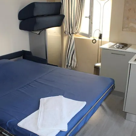 Apartman Sansego *