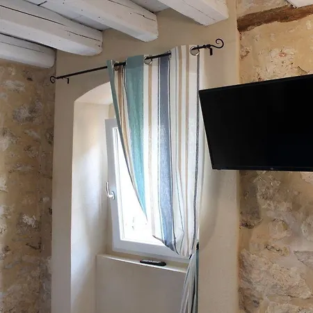 Apartament Sansego *